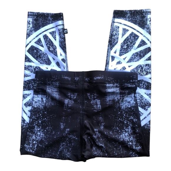 TEREZ SOUL CYCLE Printed Performance Capri Legging Black White Wheel SM - Picture 10 of 14